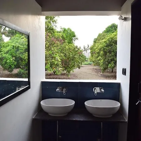 Aaranya Resort Veraval Exterior photo