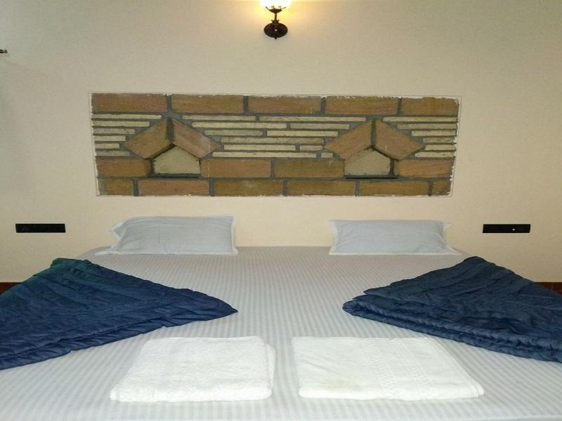 Hotel Aaranya Veraval