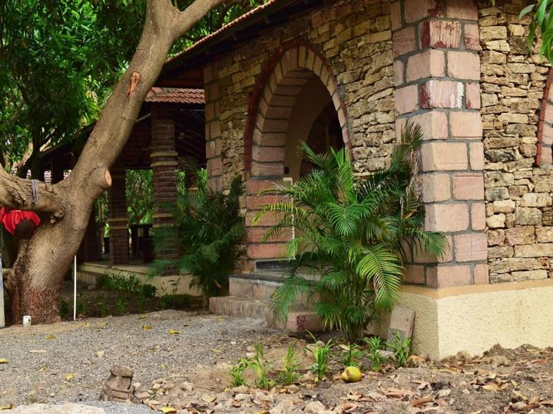Hotel Aaranya Veraval